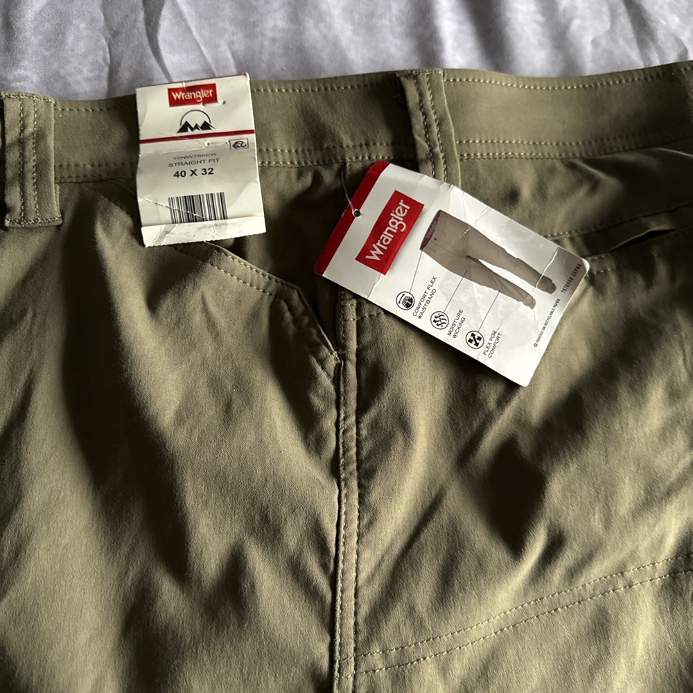 Wrangler Men's Cargo Pants - Tan